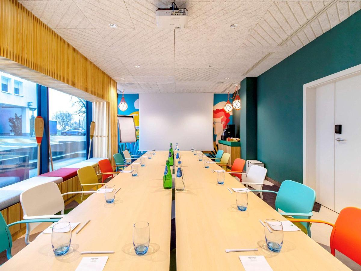 Ibis Styles Warszawa Centrum Bagian luar foto