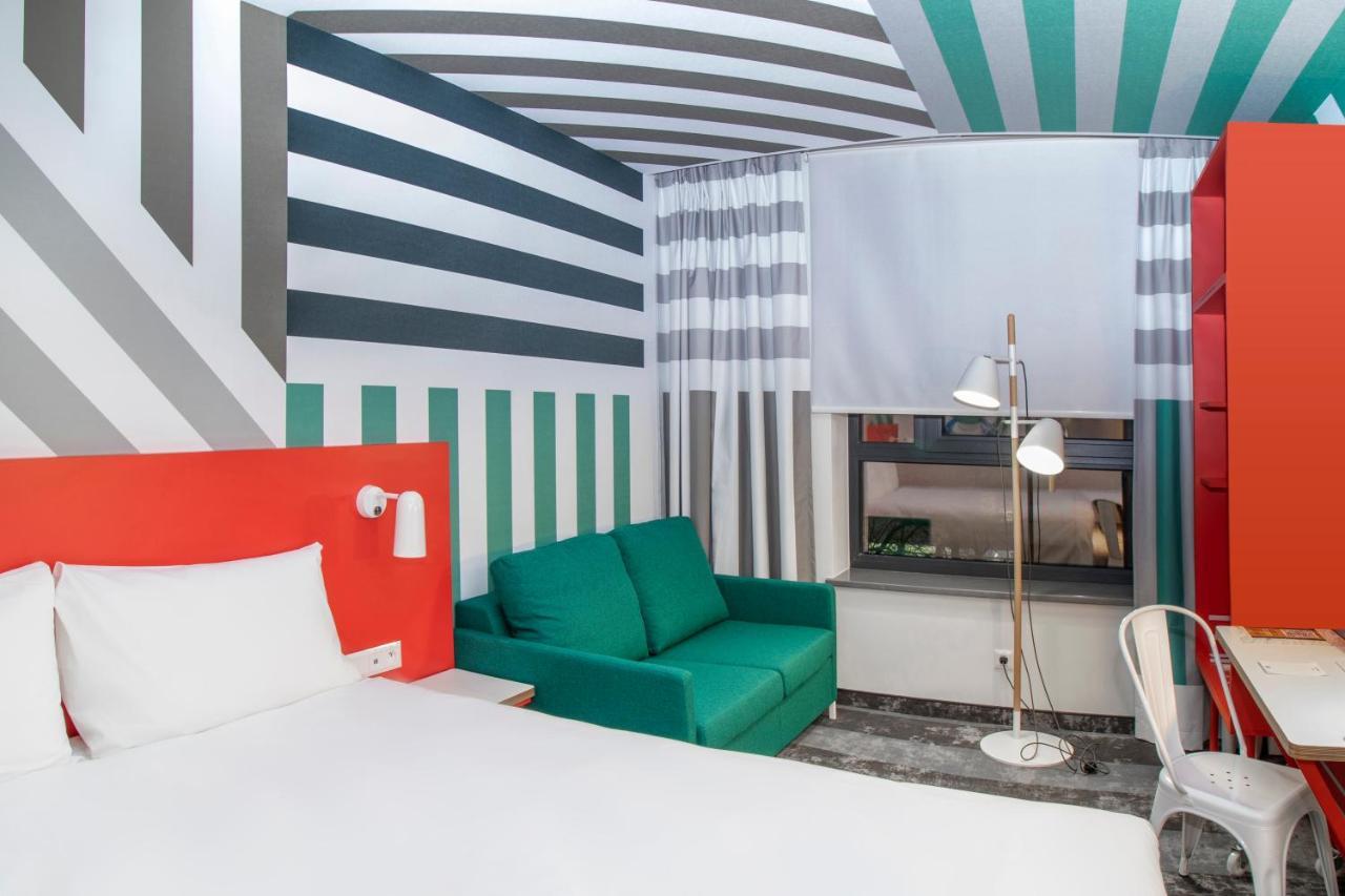 Ibis Styles Warszawa Centrum Bagian luar foto