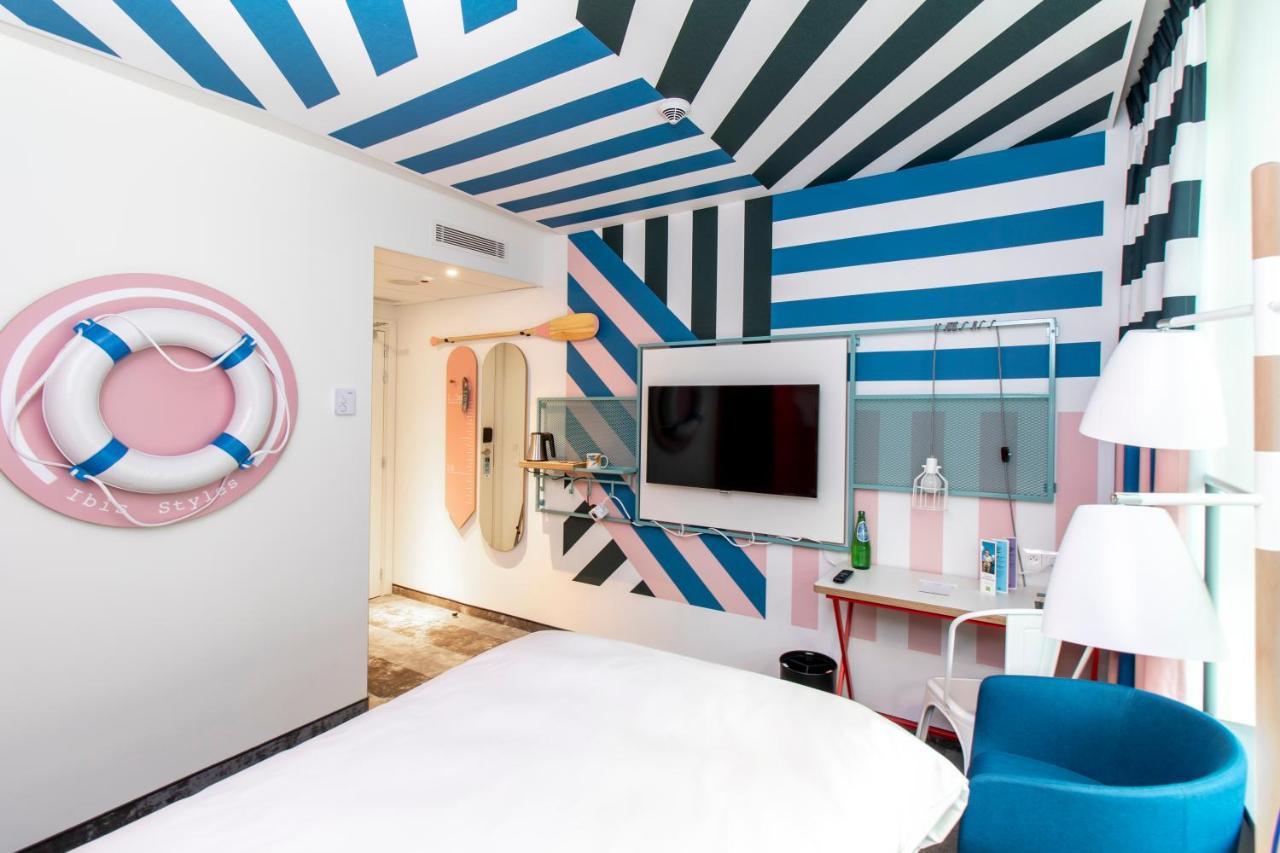 Ibis Styles Warszawa Centrum Bagian luar foto